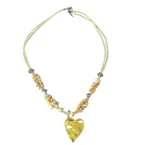 🥰Yellow genuine gemstone necklace with a heart 💛 pendant